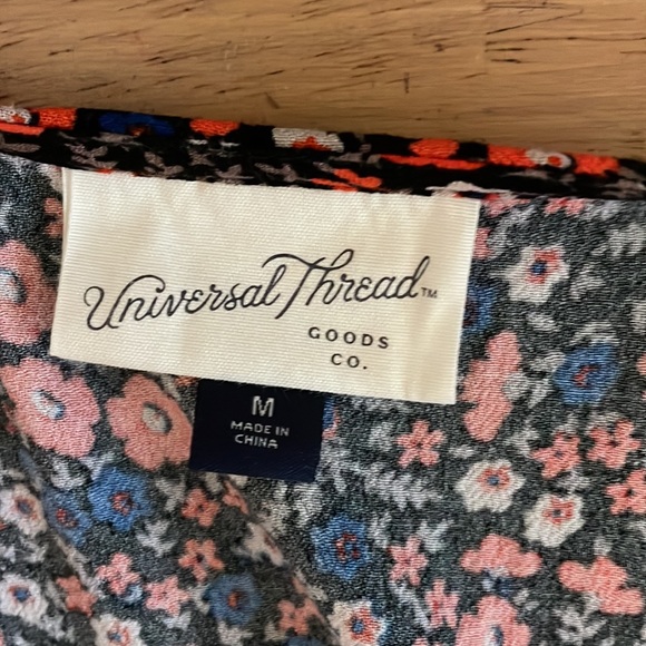 Universal Thread floral dress - Picture 4 of 6